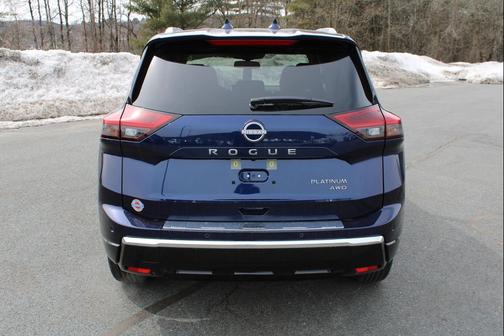 Deep Ocean Blue Pearl 2026 Nissan Rogue Platinum