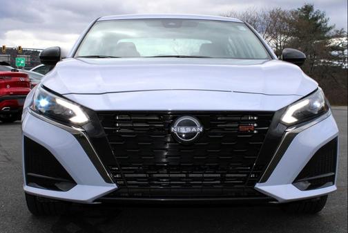 2024 Nissan Altima SR Intelligent AWD