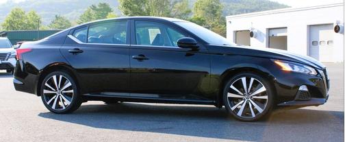 2020 Nissan Altima SR Intelligent AWD