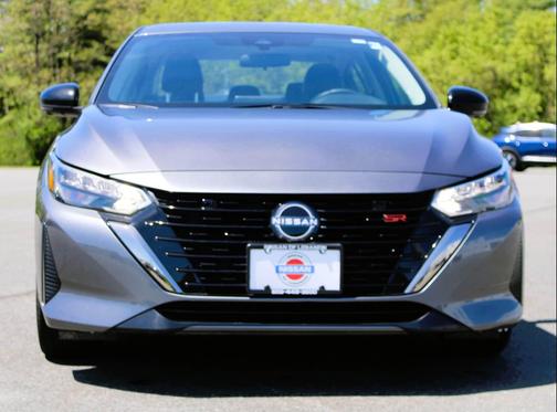 Gun Metallic 2025 Nissan Sentra SR