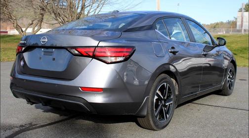 2025 Nissan Sentra SV