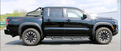 Super Black 2023 Nissan Frontier PRO-4X