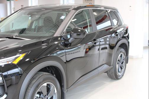Super Black 2026 Nissan Rogue SV