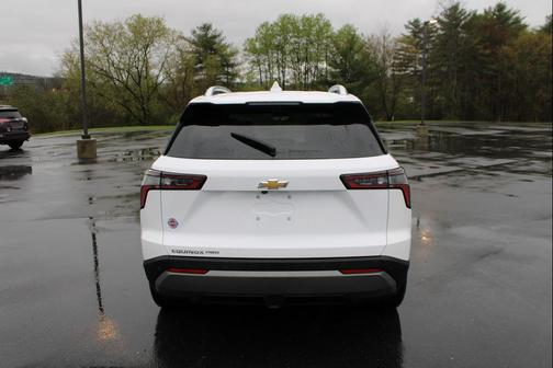Summit White 2025 Chevrolet Equinox 1LT