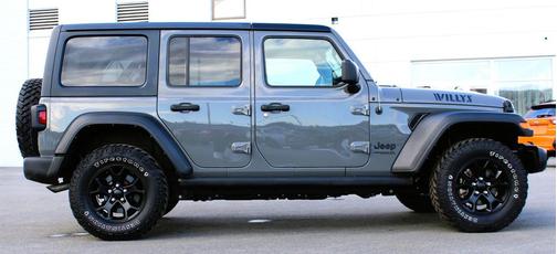 2022 Jeep Wrangler Unlimited Sport