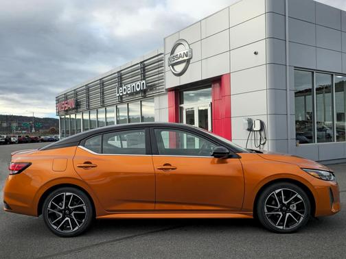 2025 Nissan Sentra SR