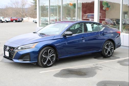 2024 Nissan Altima SR Intelligent AWD