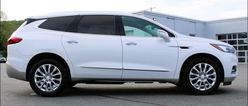 White Frost Tricoat 2018 Buick Enclave Premium
