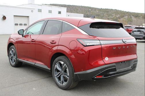 2025 Nissan Murano SV