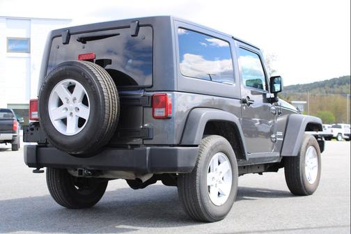 Granite Crystal Metallic Clearcoat 2017 Jeep Wrangler Sport