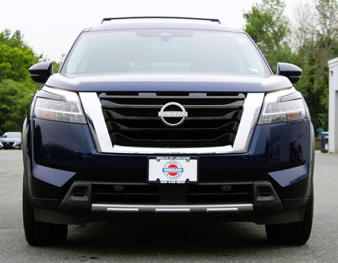 Deep Ocean Blue Pearl 2023 Nissan Pathfinder Platinum 4WD