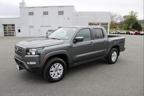 Gun Metallic 2023 Nissan Frontier SV