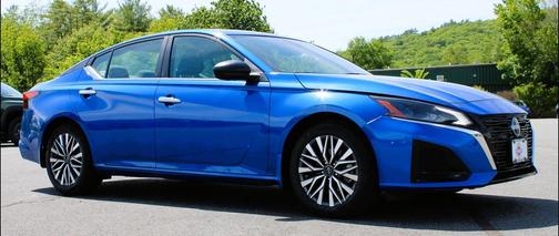 Bluestone Pearl 2025 Nissan Altima SV FWD