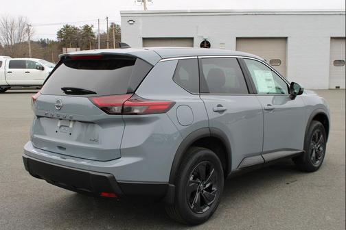 Boulder Gray Pearl 2026 Nissan Rogue SV