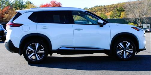 2022 Nissan Rogue SL