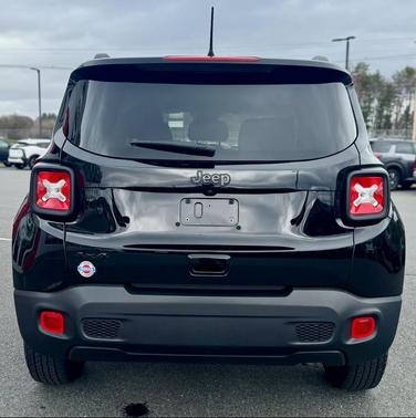 2023 Jeep Renegade Upland