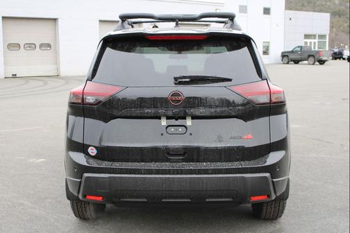 Super Black 2026 Nissan Rogue Rock Creek