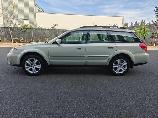 2006 Subaru Outback 2.5 XT Limited