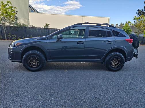 Gray 2018 Subaru Crosstrek 2.0i Premium