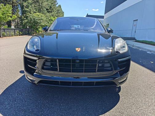 Black 2016 Porsche Macan Macan Turbo
