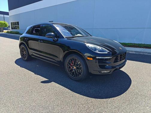 Black 2016 Porsche Macan Macan Turbo