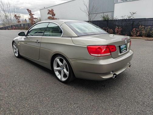 Platinum Bronze Metallic 2009 BMW 335 335i Convertible 2D