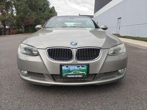 Platinum Bronze Metallic 2009 BMW 335 335i Convertible 2D