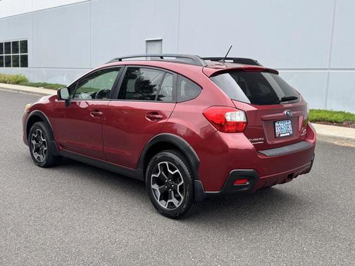 Venetian Red Pearl 2014 Subaru XV Crosstrek 2.0i Premium