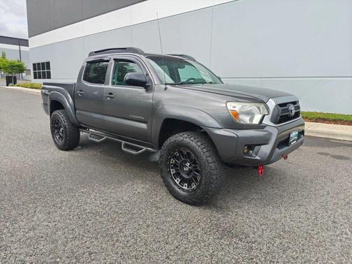 Magnetic Gray Metallic 2014 Toyota Tacoma Base