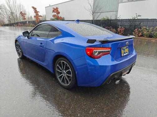 WR Blue Pearl 2017 Subaru BRZ Limited