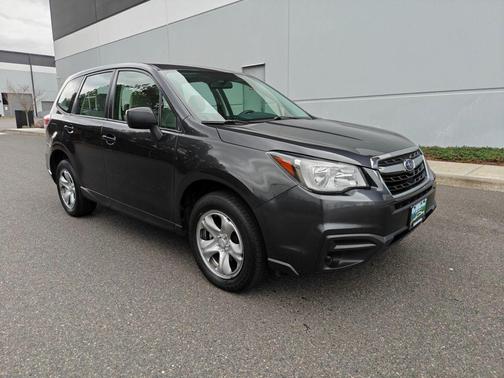 Gray 2017 Subaru Forester 2.5i