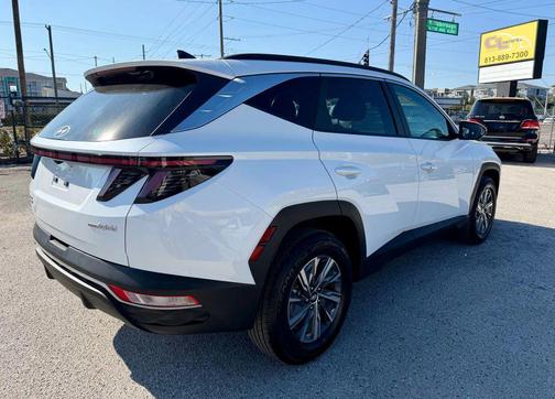 2022 Hyundai TUCSON Hybrid Blue