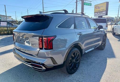 2021 Kia Sorento S