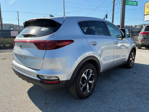 2021 Kia Sportage LX