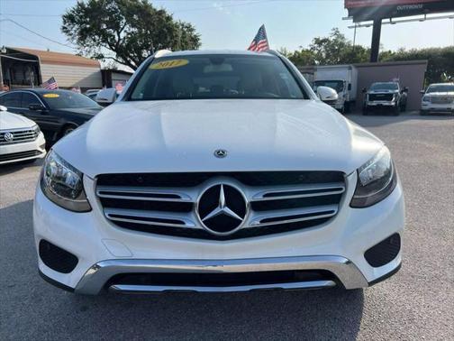 2017 Mercedes-Benz GLC 300 Base