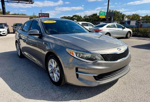 2016 Kia Optima LX