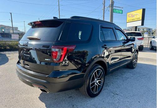2017 Ford Explorer sport