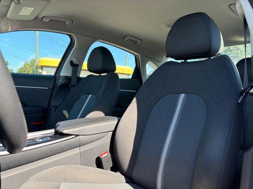 2020 Hyundai SONATA SE