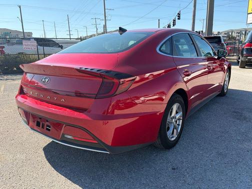 2020 Hyundai SONATA SE