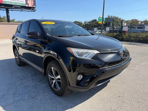 2018 Toyota RAV4 XLE