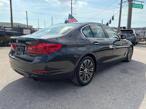 2018 BMW 530 530i Sedan 4D