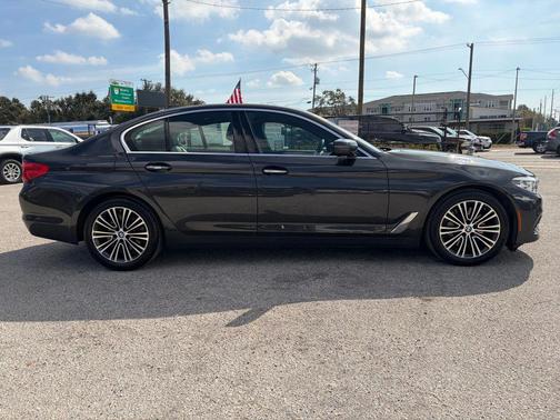 2018 BMW 530 530i Sedan 4D