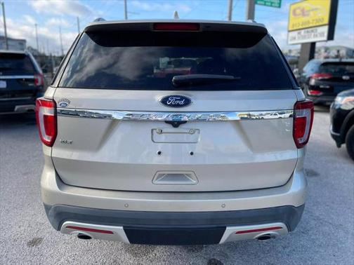 2017 Ford Explorer sport