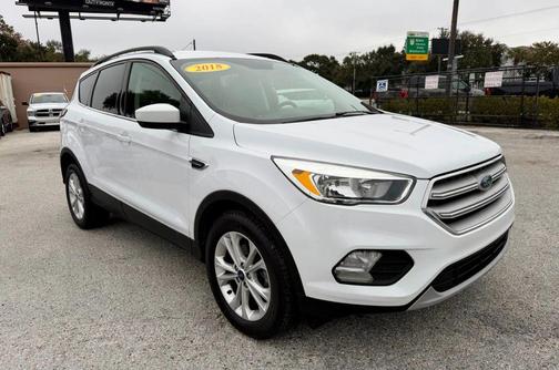 2018 Ford Escape SE
