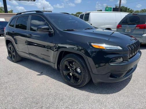 2016 Jeep Cherokee Sport