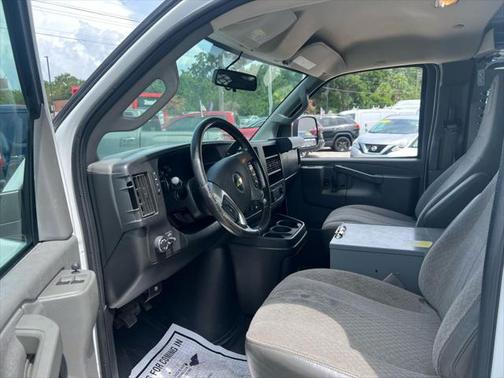 2017 Chevrolet Express 2500 Work Van