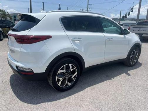 2020 Kia Sportage EX
