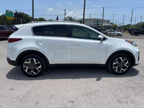 2020 Kia Sportage EX