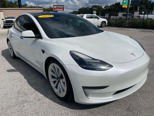 2021 Tesla Model 3 Standard Range Plus