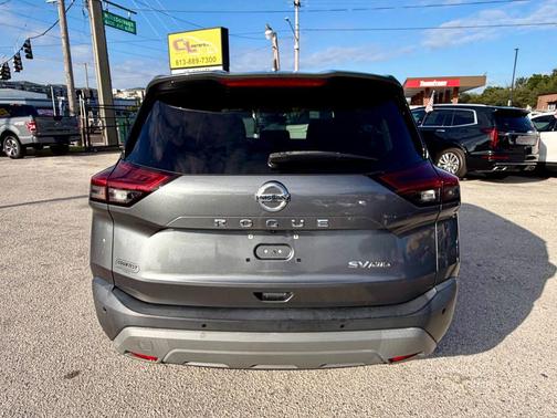 2021 Nissan Rogue SV